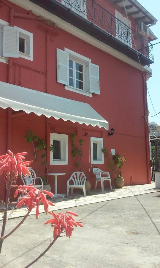 Loula'S Apartments Gouvia Dış mekan fotoğraf