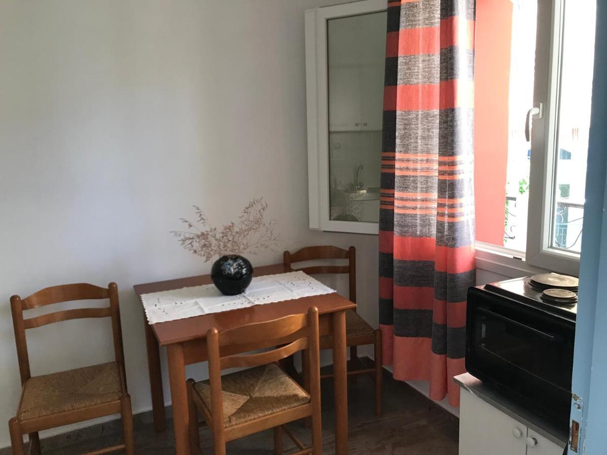 Loula'S Apartments Gouvia Dış mekan fotoğraf