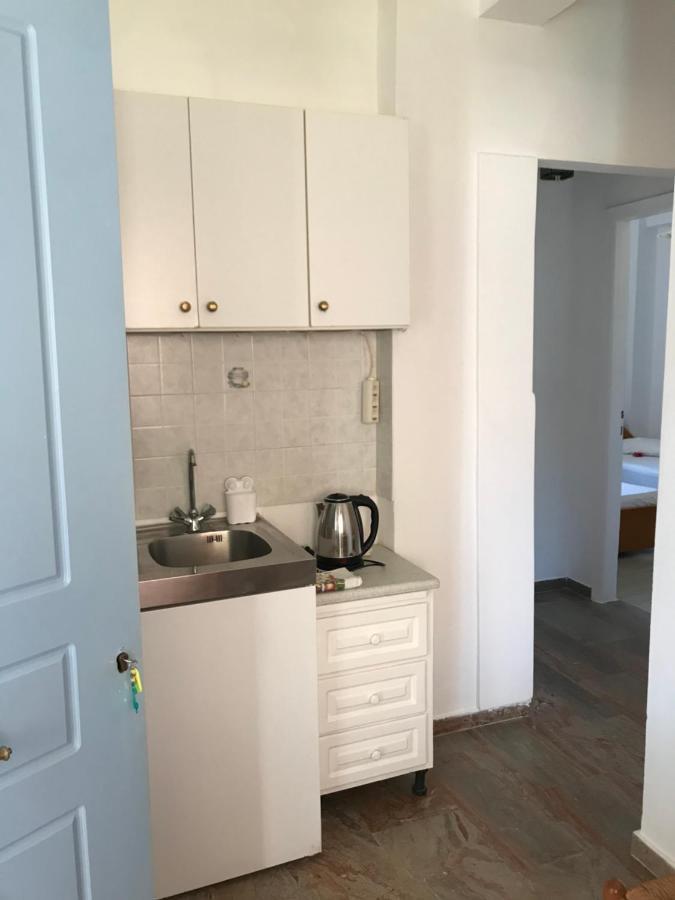 Loula'S Apartments Gouvia Dış mekan fotoğraf