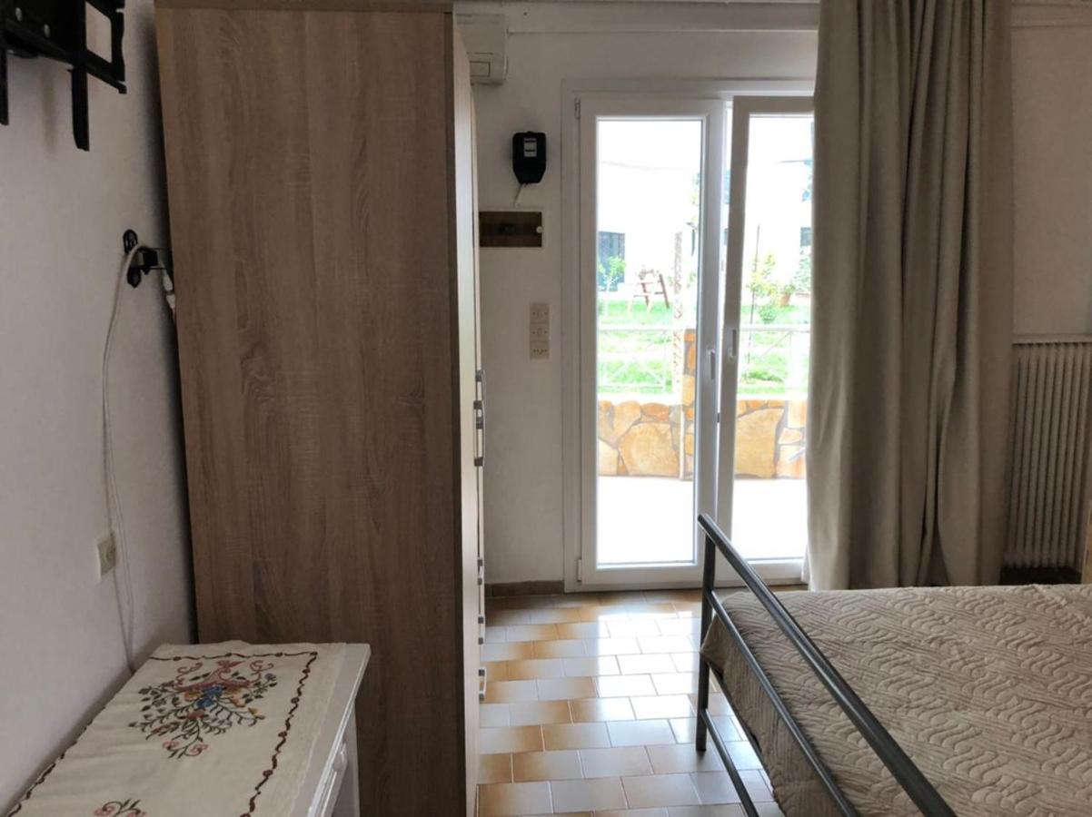 Loula'S Apartments Gouvia Dış mekan fotoğraf